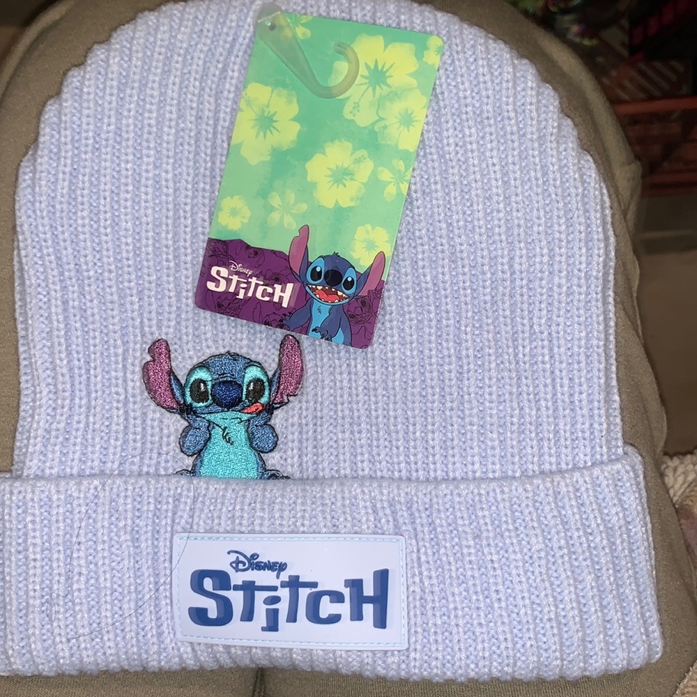 NWT  Disney Stitch hat